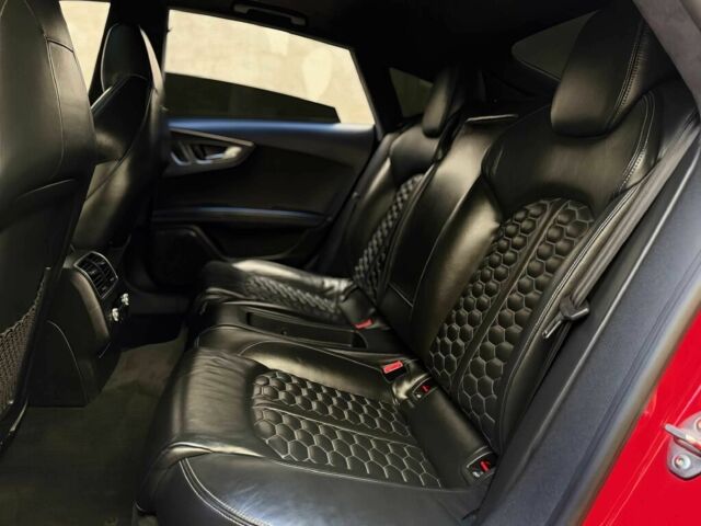 Красный Ауди Другая, объемом двигателя 4 л и пробегом 77 тыс. км за 12000 $, фото 9 на Automoto.ua