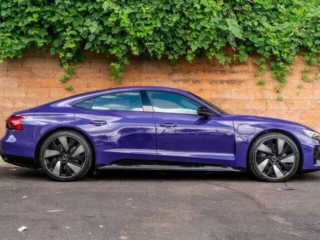 Красный Ауди Другая, объемом двигателя 0 л и пробегом 29 тыс. км за 20000 $, фото 3 на Automoto.ua