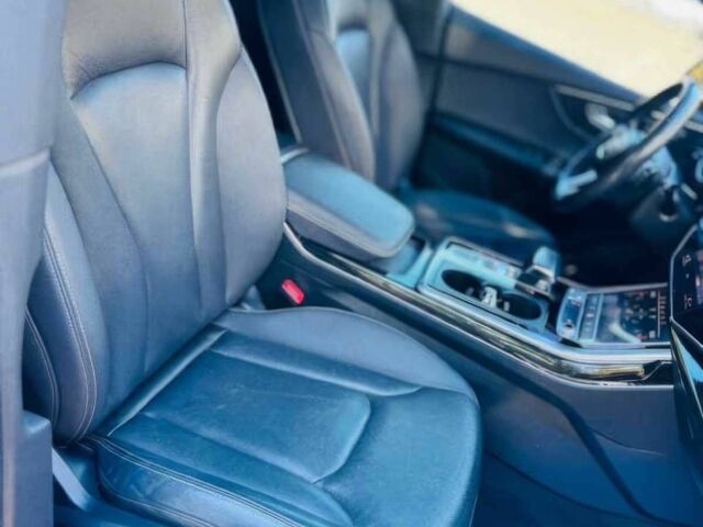 Желтый Ауди Другая, объемом двигателя 3 л и пробегом 38 тыс. км за 38000 $, фото 8 на Automoto.ua