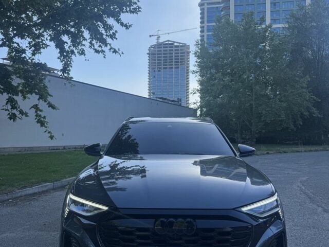 Серый Ауди Другая, объемом двигателя 0 л и пробегом 37 тыс. км за 65555 $, фото 5 на Automoto.ua