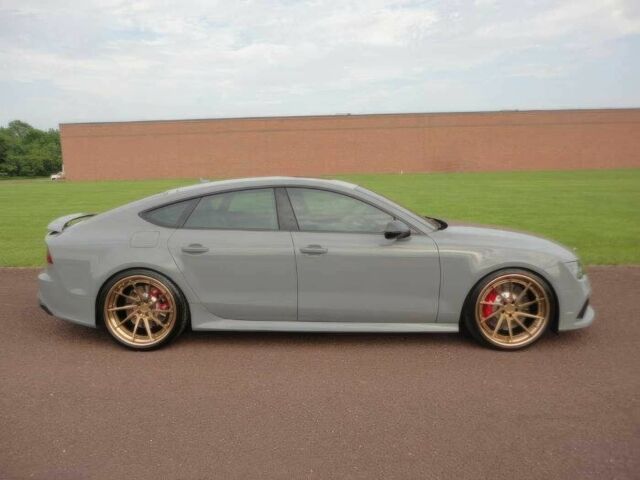 Серый Ауди Другая, объемом двигателя 4 л и пробегом 72 тыс. км за 17800 $, фото 3 на Automoto.ua