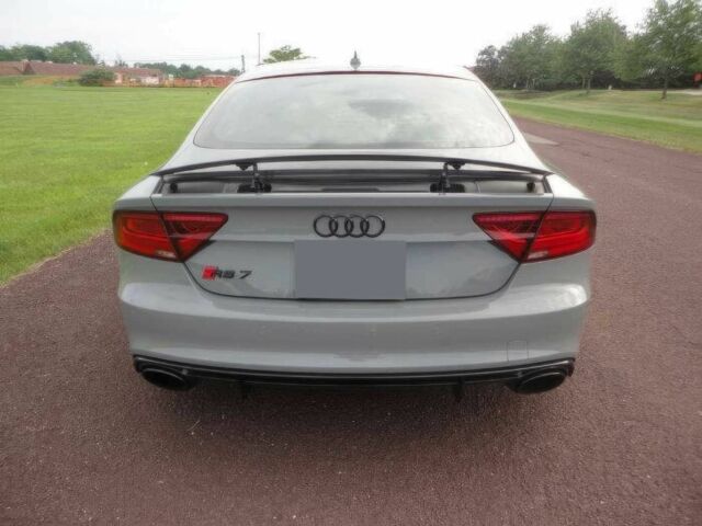 Серый Ауди Другая, объемом двигателя 4 л и пробегом 72 тыс. км за 17800 $, фото 6 на Automoto.ua