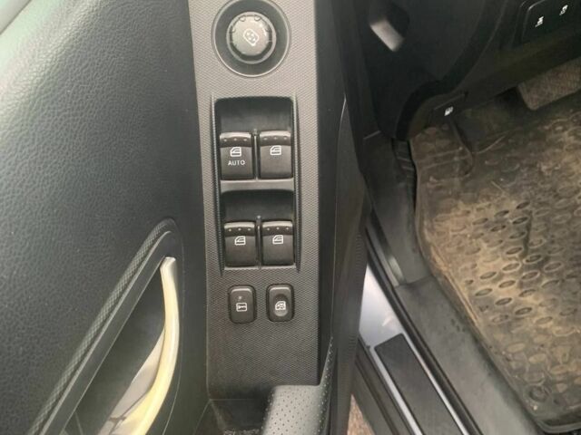 Серый Ауди Другая, объемом двигателя 2 л и пробегом 176 тыс. км за 9000 $, фото 7 на Automoto.ua