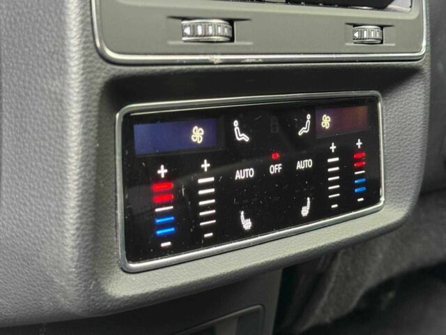 Серый Ауди Другая, объемом двигателя 3 л и пробегом 190 тыс. км за 39900 $, фото 23 на Automoto.ua