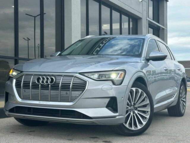 Серый Ауди Другая, объемом двигателя 0 л и пробегом 40 тыс. км за 12500 $, фото 2 на Automoto.ua