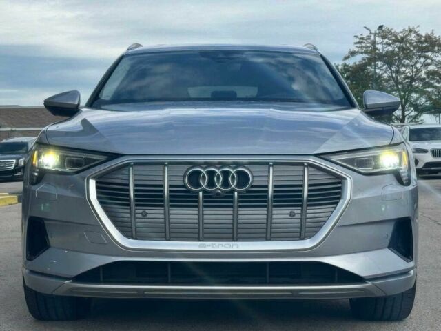 Серый Ауди Другая, объемом двигателя 0 л и пробегом 40 тыс. км за 12500 $, фото 1 на Automoto.ua