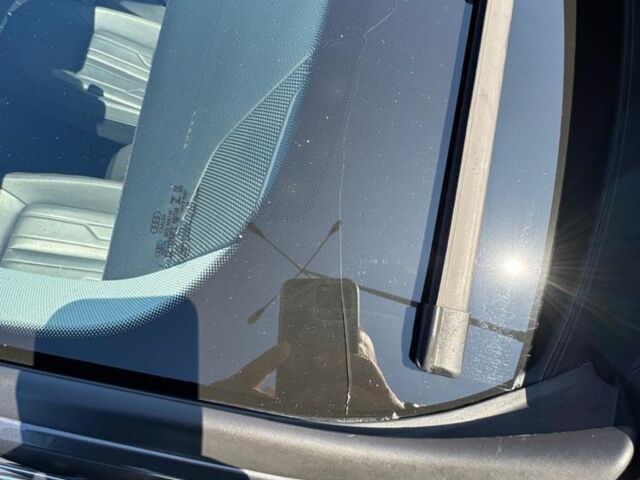 Сірий Ауді Інша, об'ємом двигуна 0 л та пробігом 221 тис. км за 19900 $, фото 2 на Automoto.ua