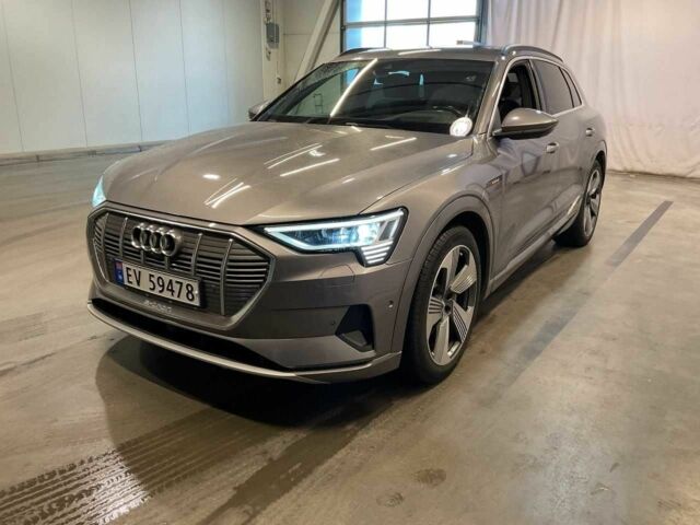 Серый Ауди Другая, объемом двигателя 0 л и пробегом 142 тыс. км за 32000 $, фото 2 на Automoto.ua