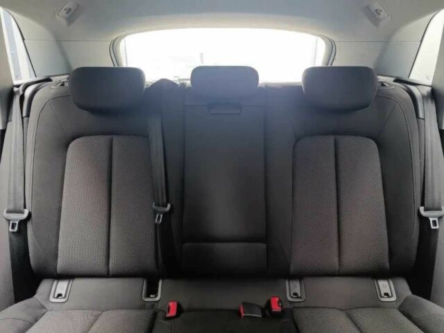 Серый Ауди Другая, объемом двигателя 0 л и пробегом 54 тыс. км за 25000 $, фото 8 на Automoto.ua