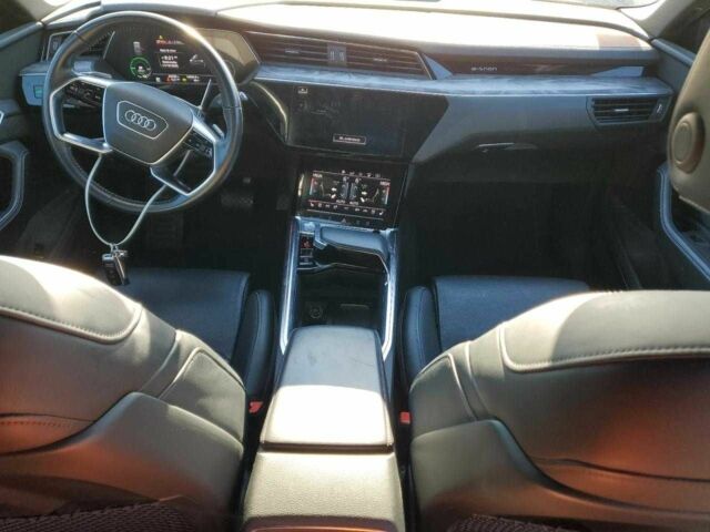 Серый Ауди Другая, объемом двигателя 0 л и пробегом 43 тыс. км за 9500 $, фото 7 на Automoto.ua