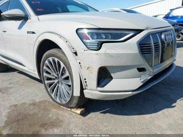 Серый Ауди Другая, объемом двигателя 0 л и пробегом 86 тыс. км за 24700 $, фото 4 на Automoto.ua