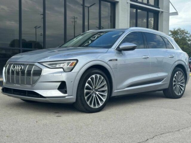 Серый Ауди Другая, объемом двигателя 0 л и пробегом 40 тыс. км за 12500 $, фото 3 на Automoto.ua