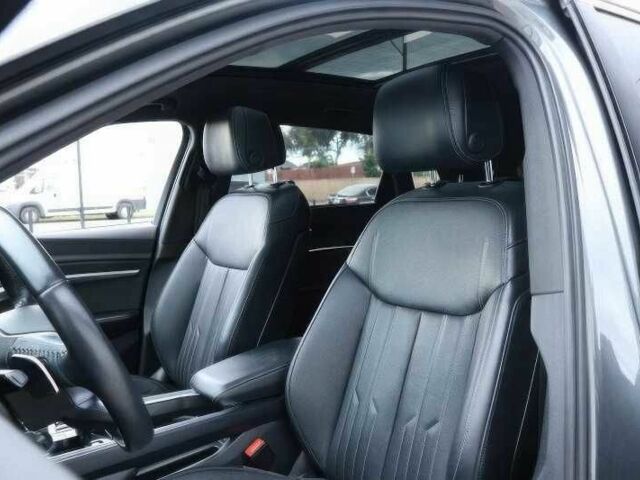 Серый Ауди Другая, объемом двигателя 0 л и пробегом 89 тыс. км за 13600 $, фото 10 на Automoto.ua