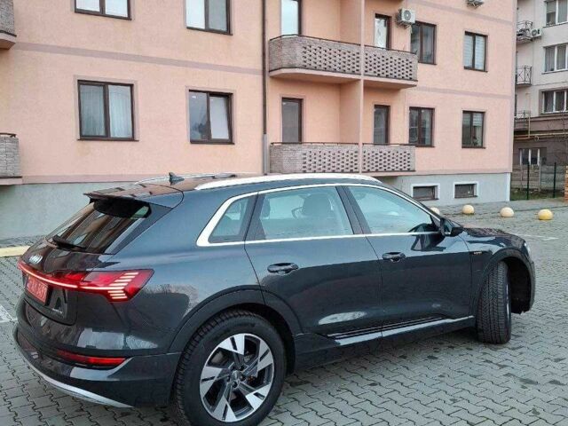 Серый Ауди Другая, объемом двигателя 0 л и пробегом 63 тыс. км за 26900 $, фото 5 на Automoto.ua