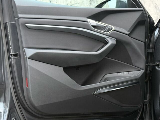 Серый Ауди Другая, объемом двигателя 0 л и пробегом 81 тыс. км за 34800 $, фото 11 на Automoto.ua