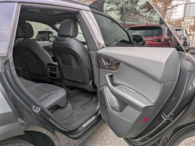 Сірий Ауді Інша, об'ємом двигуна 3 л та пробігом 10 тис. км за 41200 $, фото 9 на Automoto.ua