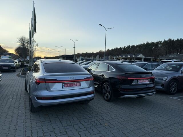 Серый Ауди Другая, объемом двигателя 0 л и пробегом 32 тыс. км за 41990 $, фото 19 на Automoto.ua