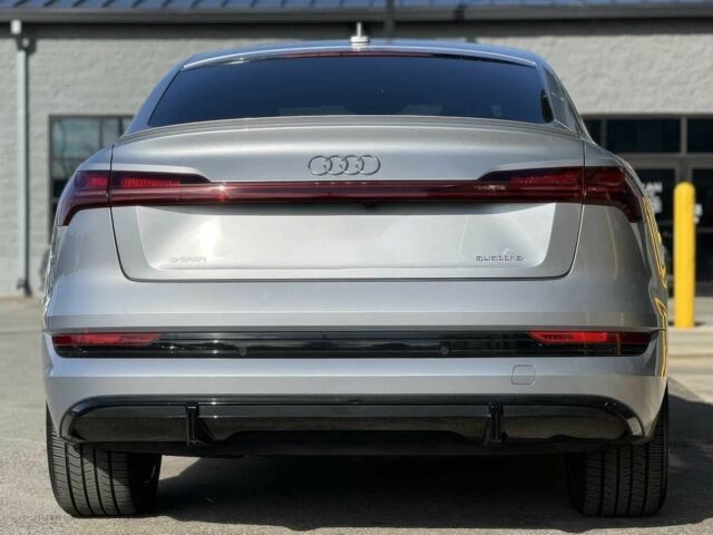 Серый Ауди Другая, объемом двигателя 0 л и пробегом 13 тыс. км за 23100 $, фото 4 на Automoto.ua