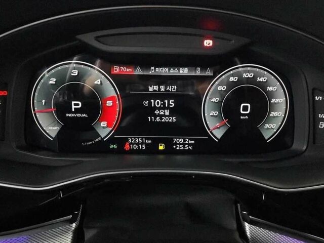 Серый Ауди Другая, объемом двигателя 3 л и пробегом 32 тыс. км за 54000 $, фото 8 на Automoto.ua