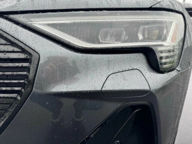 Серый Ауди Другая, объемом двигателя 0 л и пробегом 16 тыс. км за 21200 $, фото 16 на Automoto.ua