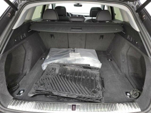 Серый Ауди Другая, объемом двигателя 0 л и пробегом 22 тыс. км за 30000 $, фото 9 на Automoto.ua