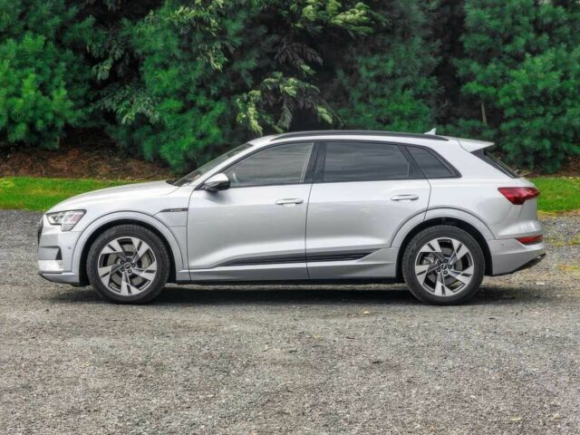 Серый Ауди Другая, объемом двигателя 0 л и пробегом 28 тыс. км за 20000 $, фото 3 на Automoto.ua