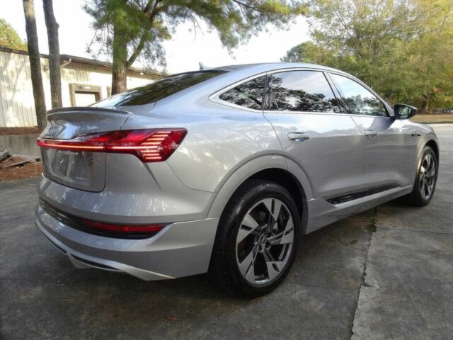 Серый Ауди Другая, объемом двигателя 0 л и пробегом 29 тыс. км за 23000 $, фото 4 на Automoto.ua