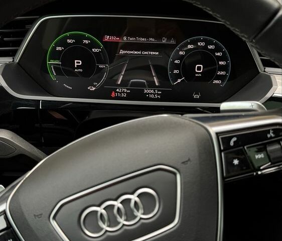 Сірий Ауді Інша, об'ємом двигуна 0 л та пробігом 5 тис. км за 37900 $, фото 6 на Automoto.ua