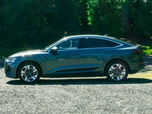 Серый Ауди Другая, объемом двигателя 0 л и пробегом 13 тыс. км за 31200 $, фото 3 на Automoto.ua