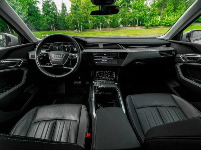 Серый Ауди Другая, объемом двигателя 0 л и пробегом 28 тыс. км за 20000 $, фото 9 на Automoto.ua