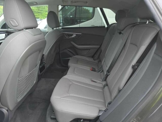 Серый Ауди Другая, объемом двигателя 0 л и пробегом 22 тыс. км за 65000 $, фото 9 на Automoto.ua