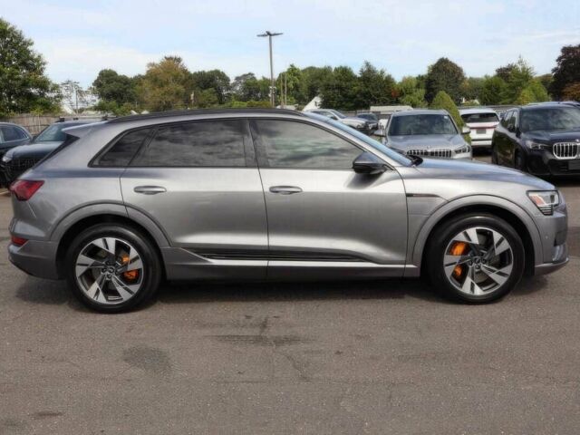 Серый Ауди Другая, объемом двигателя 0 л и пробегом 29 тыс. км за 26800 $, фото 2 на Automoto.ua