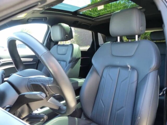 Серый Ауди Другая, объемом двигателя 0 л и пробегом 17 тыс. км за 31200 $, фото 8 на Automoto.ua