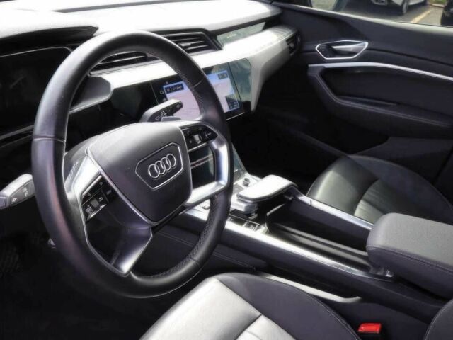 Серый Ауди Другая, объемом двигателя 0 л и пробегом 29 тыс. км за 26800 $, фото 7 на Automoto.ua