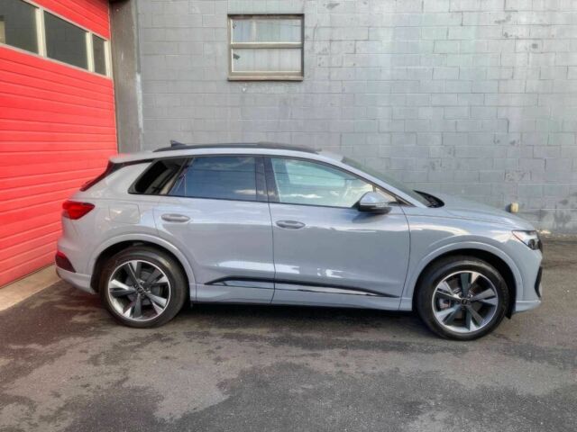 Серый Ауди Другая, объемом двигателя 0 л и пробегом 27 тыс. км за 22000 $, фото 2 на Automoto.ua