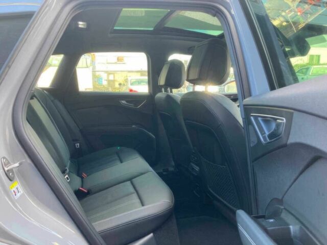 Серый Ауди Другая, объемом двигателя 0 л и пробегом 27 тыс. км за 22000 $, фото 9 на Automoto.ua