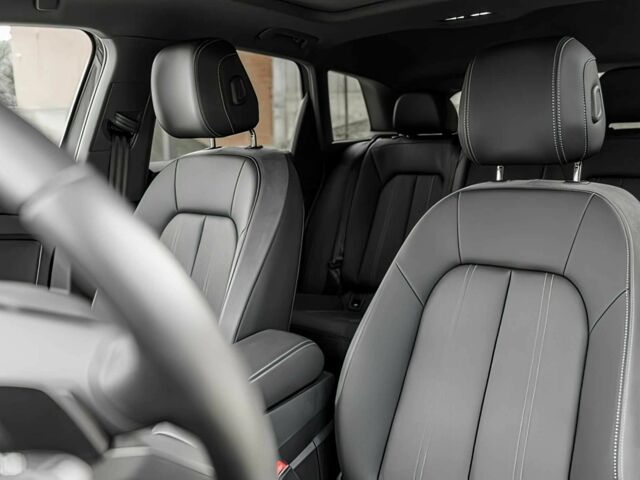 Сірий Ауді Інша, об'ємом двигуна 0 л та пробігом 25 тис. км за 17500 $, фото 8 на Automoto.ua