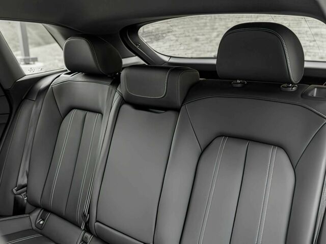 Сірий Ауді Інша, об'ємом двигуна 0 л та пробігом 25 тис. км за 17500 $, фото 13 на Automoto.ua