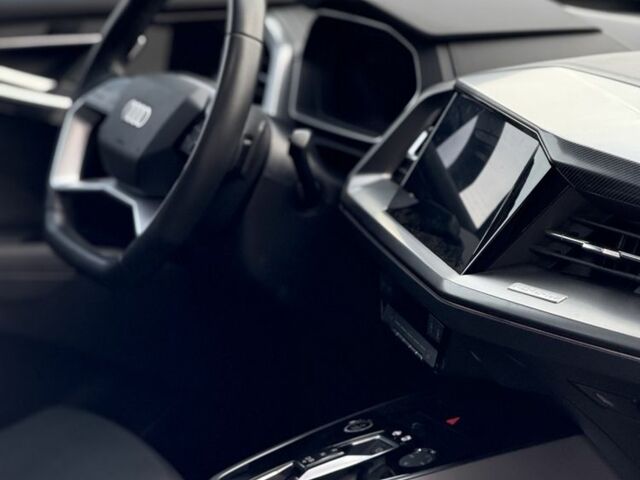 Серый Ауди Другая, объемом двигателя 1 л и пробегом 35 тыс. км за 25000 $, фото 9 на Automoto.ua