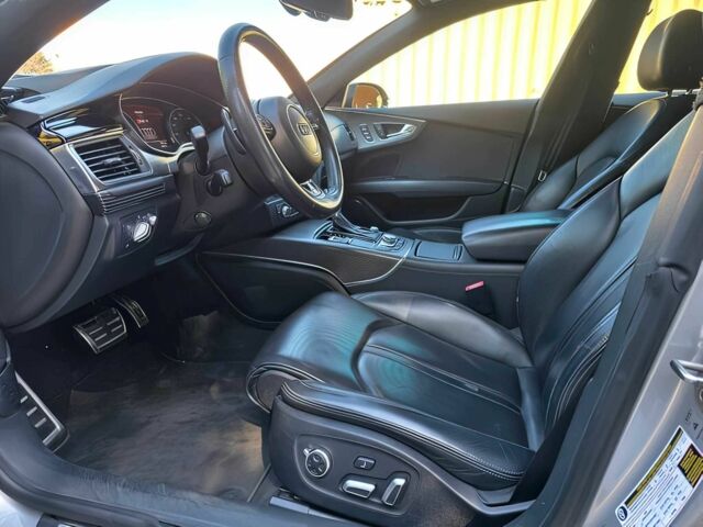 Серый Ауди Другая, объемом двигателя 4 л и пробегом 58 тыс. км за 49300 $, фото 7 на Automoto.ua