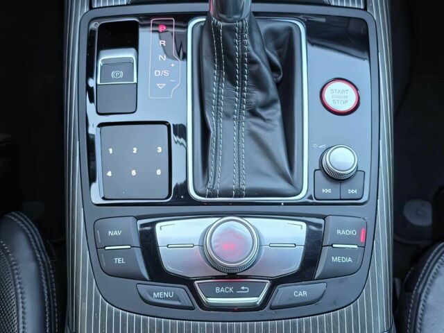 Серый Ауди Другая, объемом двигателя 4 л и пробегом 58 тыс. км за 49300 $, фото 11 на Automoto.ua