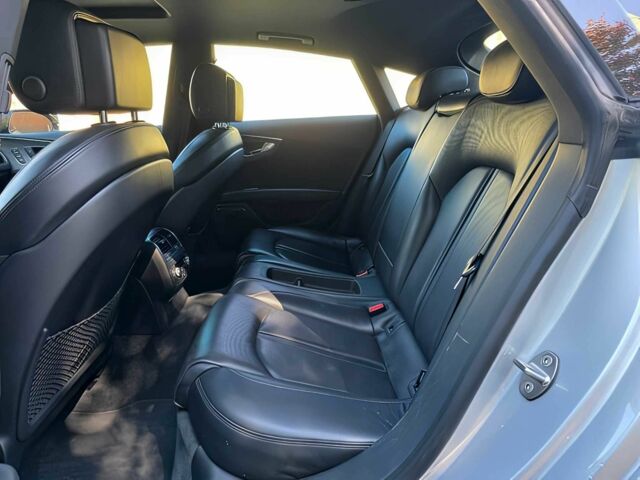 Серый Ауди Другая, объемом двигателя 4 л и пробегом 58 тыс. км за 49300 $, фото 12 на Automoto.ua