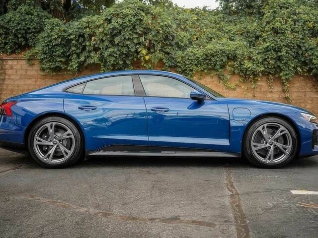 Синий Ауди Другая, объемом двигателя 0 л и пробегом 13 тыс. км за 35000 $, фото 7 на Automoto.ua