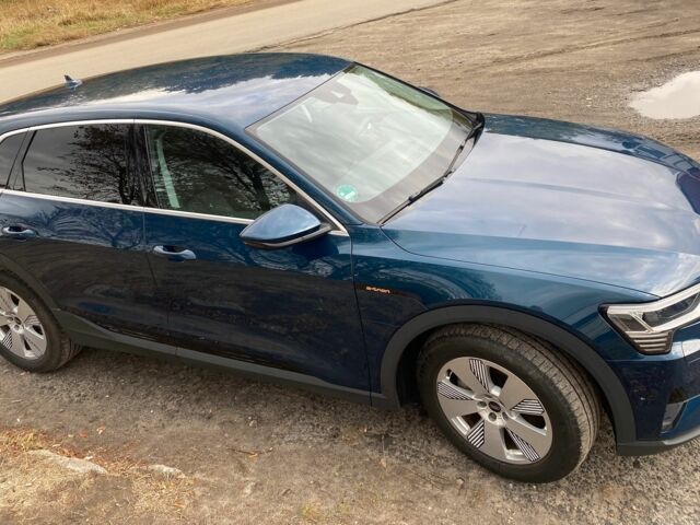 Синий Ауди Другая, объемом двигателя 0 л и пробегом 33 тыс. км за 30800 $, фото 4 на Automoto.ua