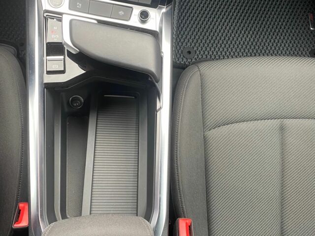 Синий Ауди Другая, объемом двигателя 0 л и пробегом 33 тыс. км за 30800 $, фото 17 на Automoto.ua