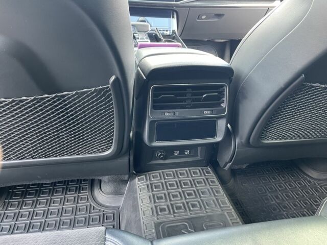 Синій Ауді Інша, об'ємом двигуна 3 л та пробігом 100 тис. км за 61500 $, фото 7 на Automoto.ua