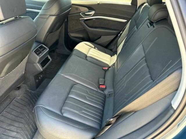 Синий Ауди Другая, объемом двигателя 0 л и пробегом 38 тыс. км за 15000 $, фото 13 на Automoto.ua