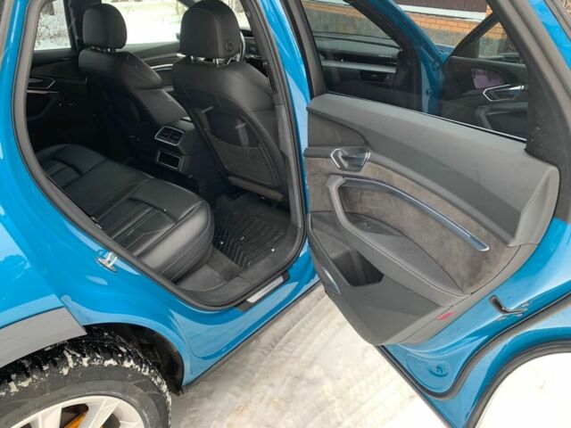 Синій Ауді Інша, об'ємом двигуна 0 л та пробігом 91 тис. км за 38000 $, фото 12 на Automoto.ua