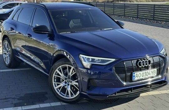 Синий Ауди Другая, объемом двигателя 0 л и пробегом 135 тыс. км за 25700 $, фото 6 на Automoto.ua