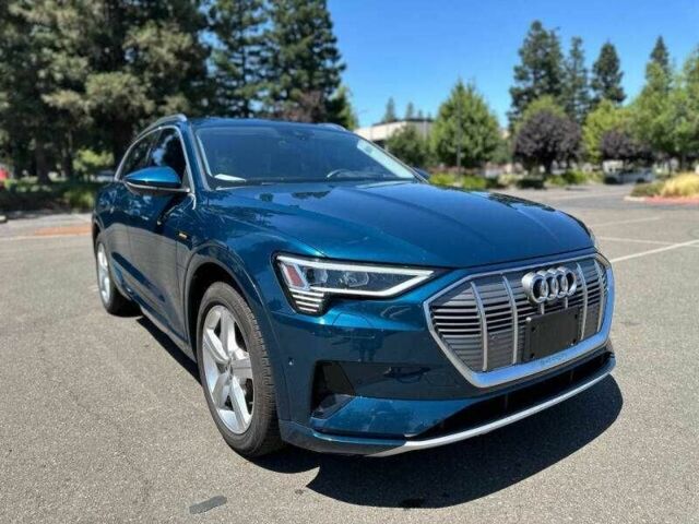 Синий Ауди Другая, объемом двигателя 0 л и пробегом 38 тыс. км за 15000 $, фото 6 на Automoto.ua